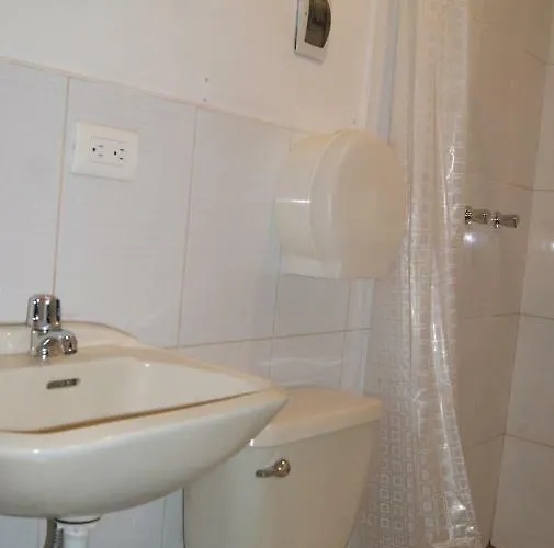 Bed and breakfast Inti 2*